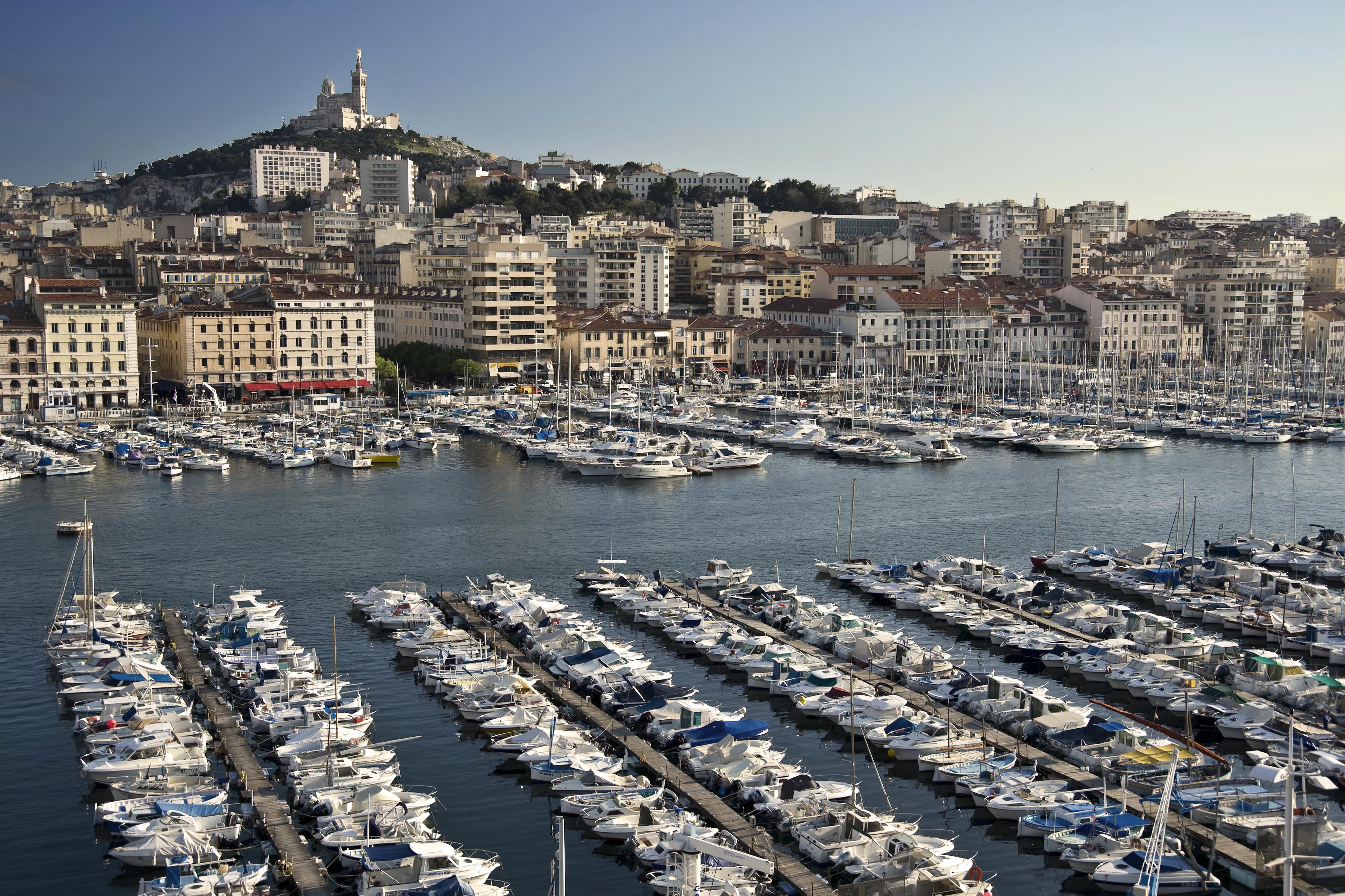 Holiday Inn Express Marseille Saint Charles, An Ihg Hotel Exterior photo